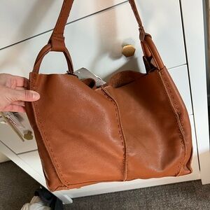 The Sak, soft slouchy leather, over shoulder bag.